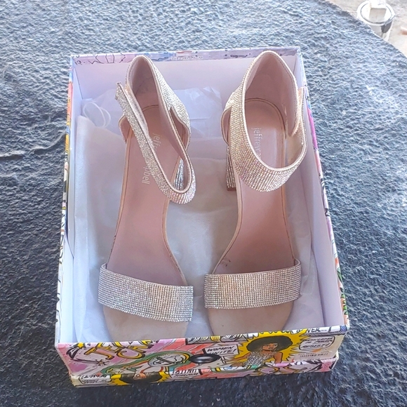Jeffrey Campbell Lindsay Sandal Women rhinestone bling heels 9 - Picture 9 of 10